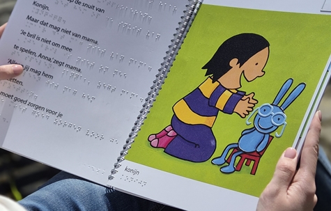 PRENTENBOEKJES KRIJGEN RELIËF